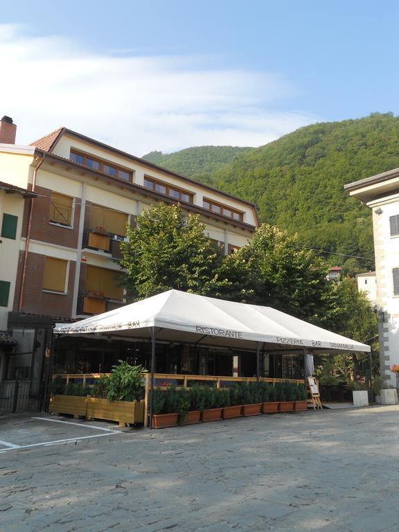 ליצאנו אין בלוודרה Piccolo Hotel מראה חיצוני תמונה