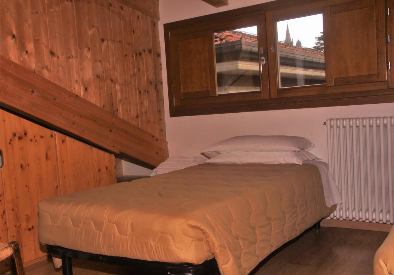 ליצאנו אין בלוודרה Piccolo Hotel מראה חיצוני תמונה