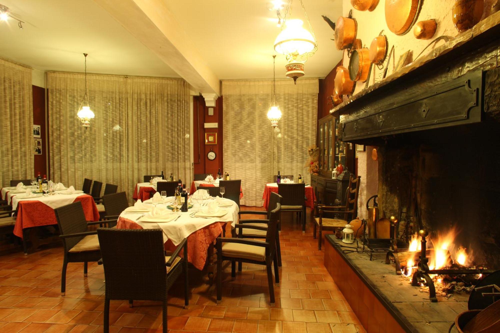 ליצאנו אין בלוודרה Piccolo Hotel מראה חיצוני תמונה