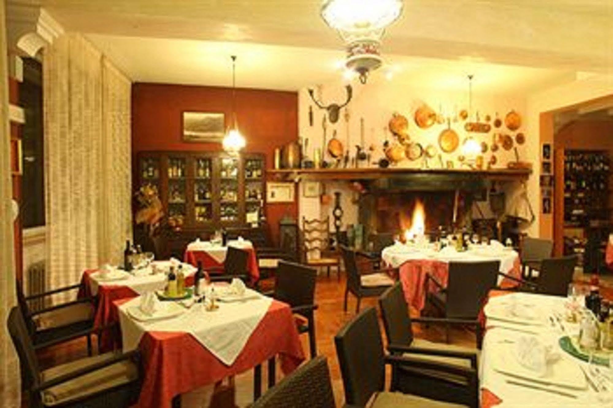 ליצאנו אין בלוודרה Piccolo Hotel מראה חיצוני תמונה