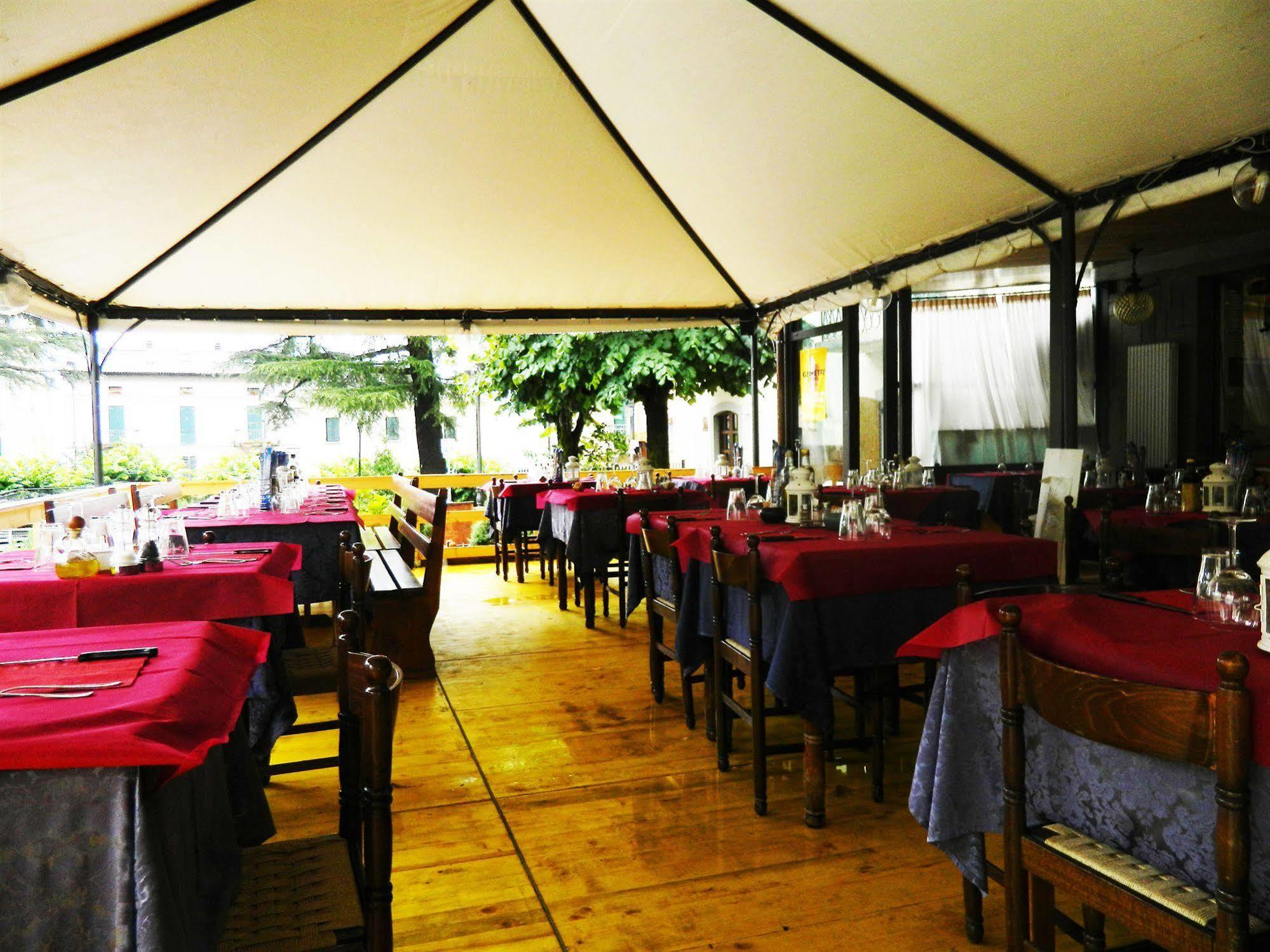 ליצאנו אין בלוודרה Piccolo Hotel מראה חיצוני תמונה